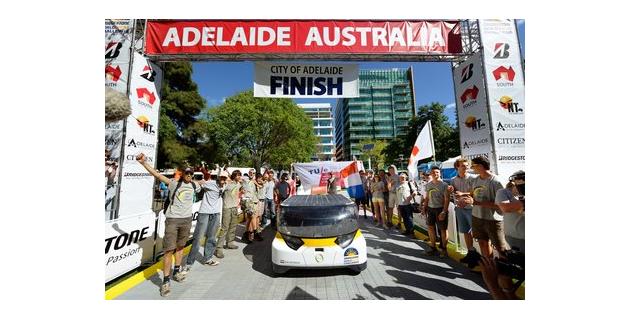 Solar Team Eindhoven geeft presentatie tijdens e-Drive